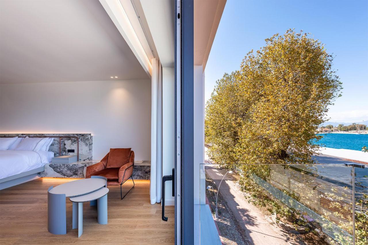 Amario Suites Hotel Aigio Exterior photo